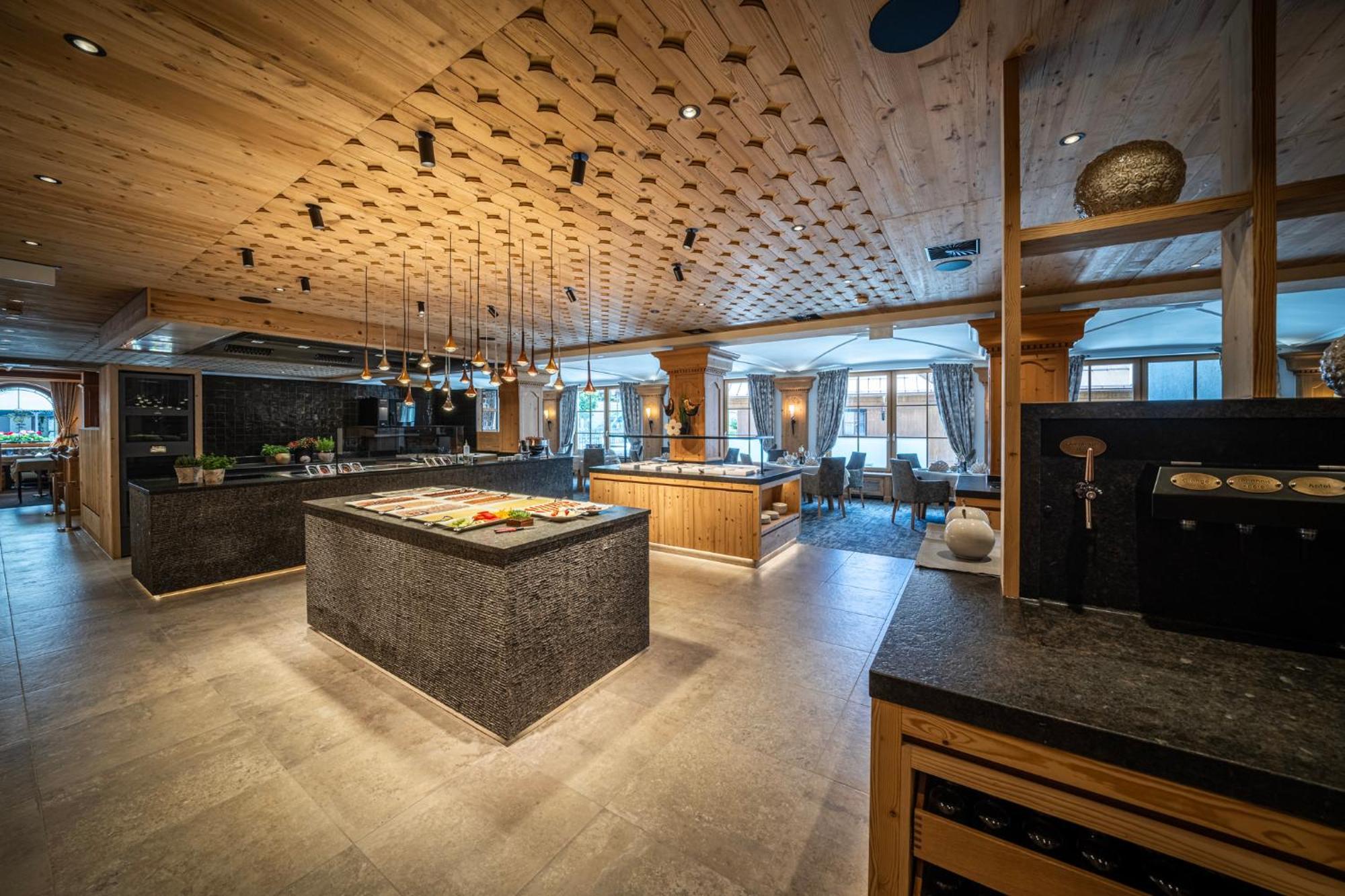 Alpenhotel Ischglerhof Екстериор снимка